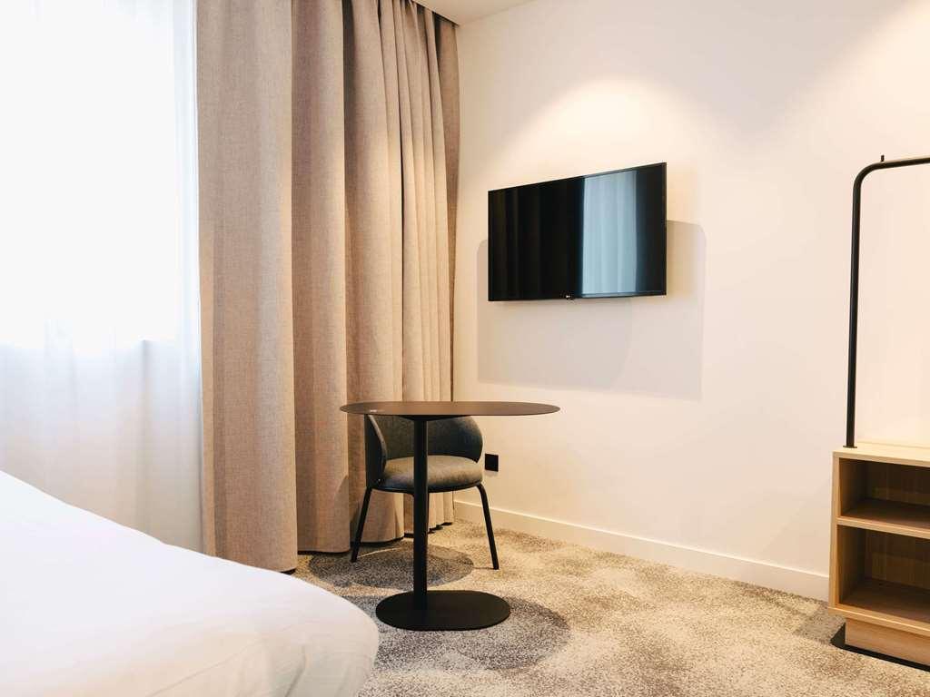 Ibis Rouen Centre Rive Droite Pasteur Hotel Room photo