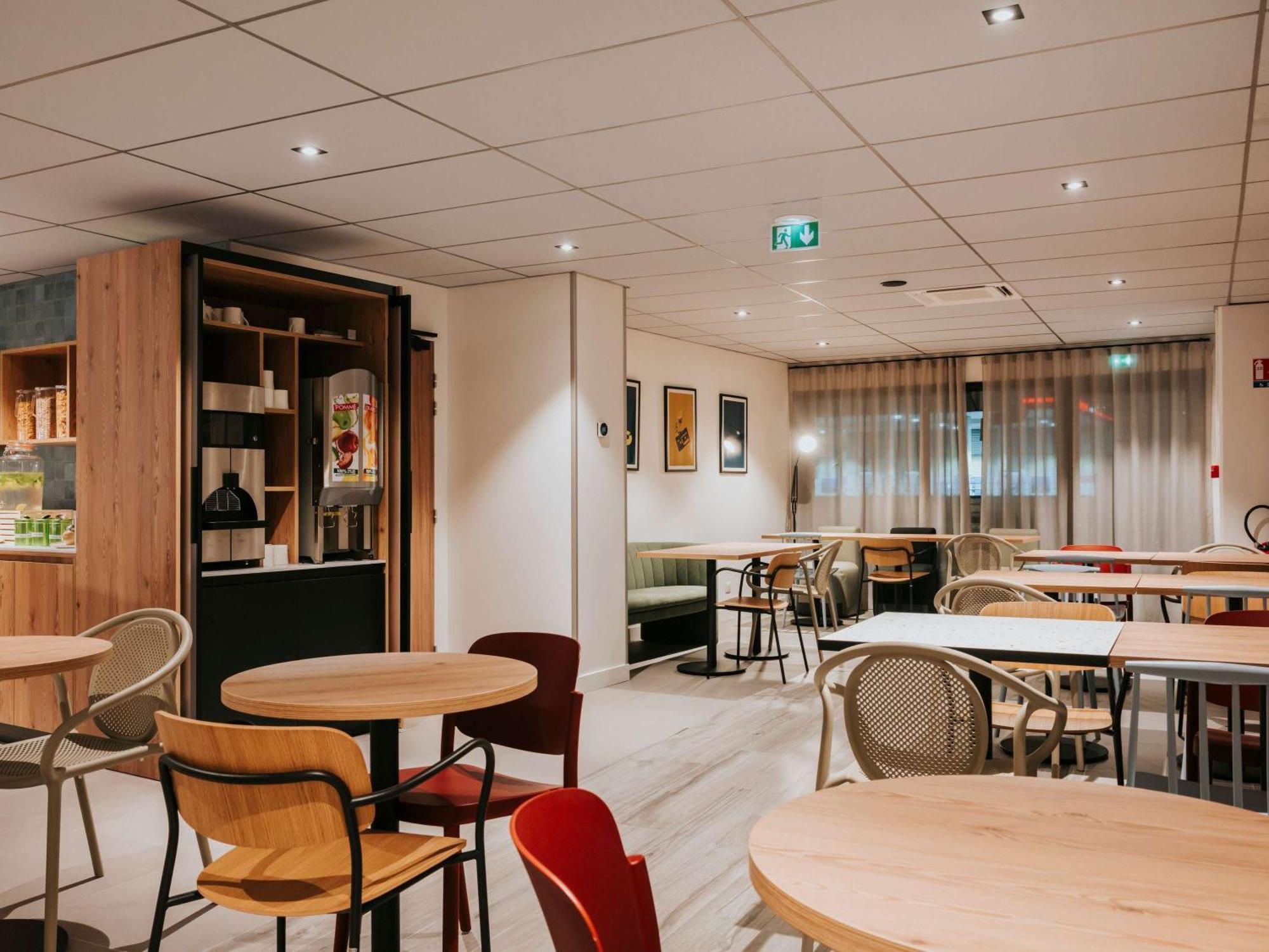 Ibis Rouen Centre Rive Droite Pasteur Hotel Exterior photo