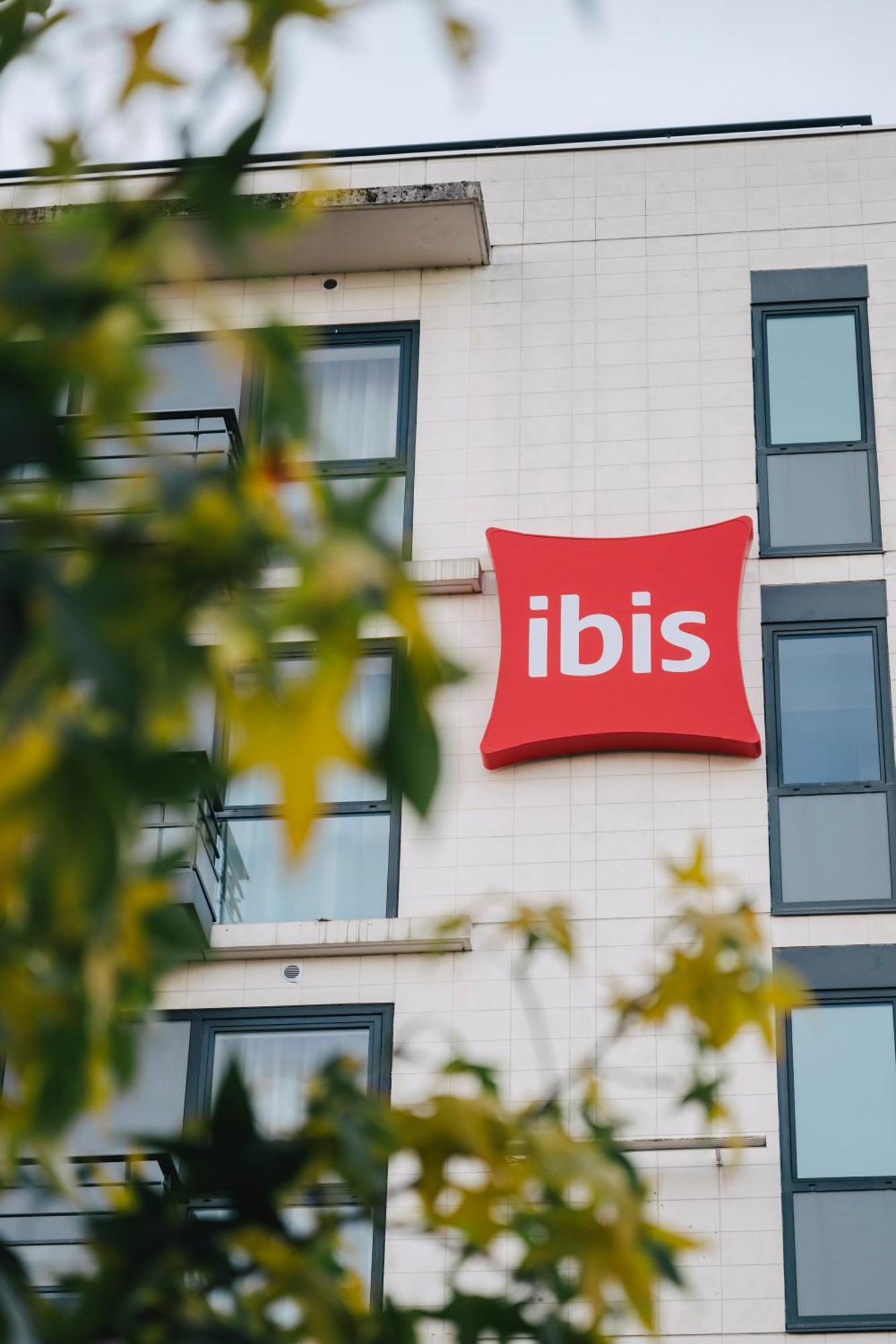 Ibis Rouen Centre Rive Droite Pasteur Hotel Exterior photo